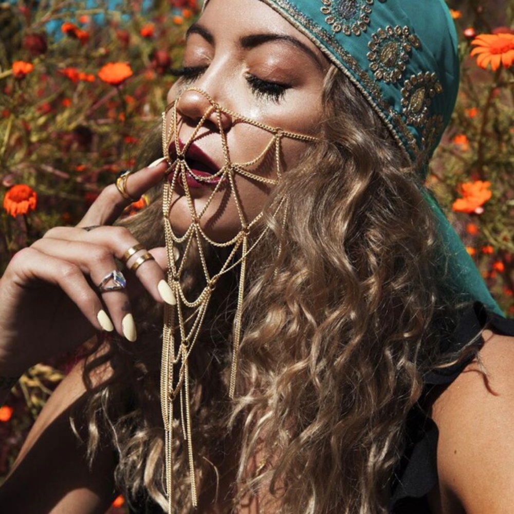 Vida Kush Mask